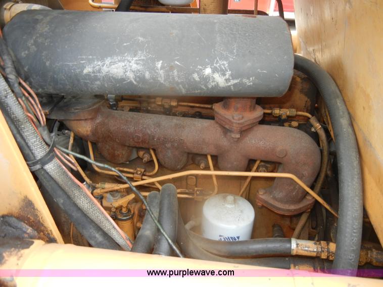 image for item D4845 1986 Case 1835 skid steer