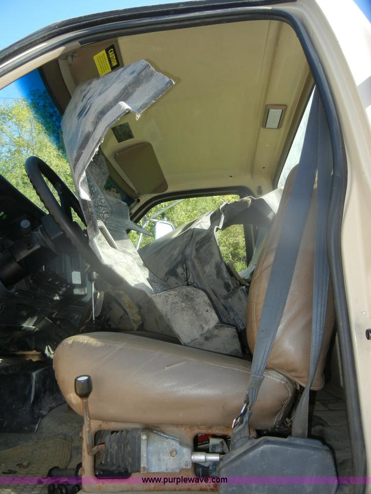 image for item D4849 1999 Chevrolet C8500 dump truck