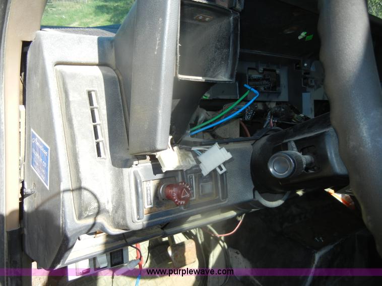 image for item D4849 1999 Chevrolet C8500 dump truck