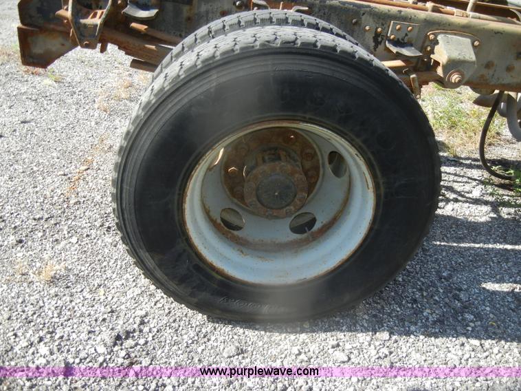 image for item D4849 1999 Chevrolet C8500 dump truck