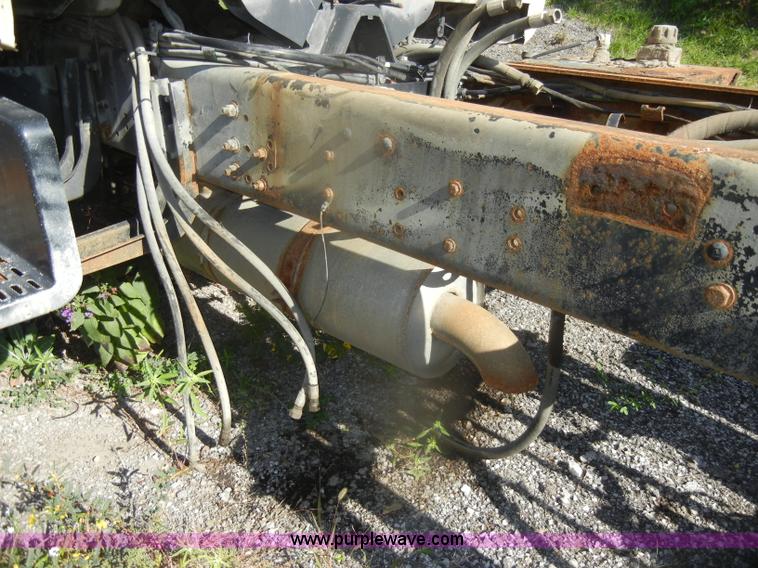 image for item D4849 1999 Chevrolet C8500 dump truck