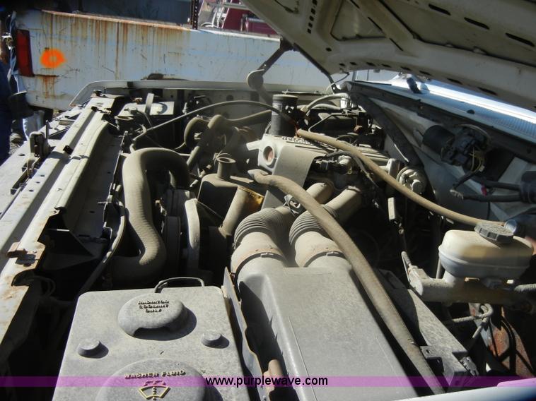 image for item D4850 1991 Ford F150 Custom pickup truck