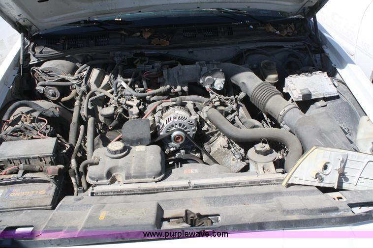 image for item D4859 2006 Ford Crown Victoria Police Interceptor