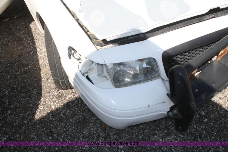 image for item D4859 2006 Ford Crown Victoria Police Interceptor