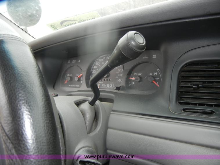 image for item D4925 1999 Ford Crown Victoria Police Interceptor