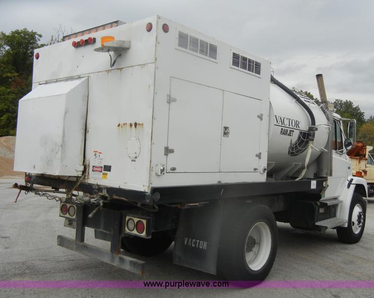 image for item D4935 2001 Freightliner FL70 Rodder Jet truck