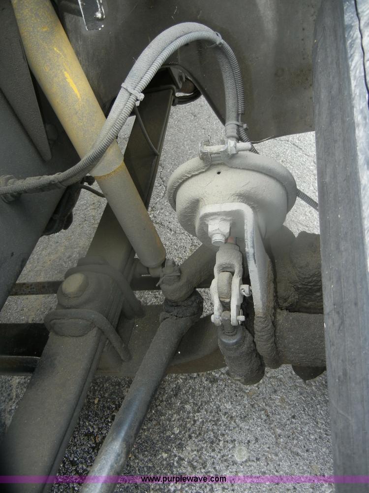 image for item D4935 2001 Freightliner FL70 Rodder Jet truck