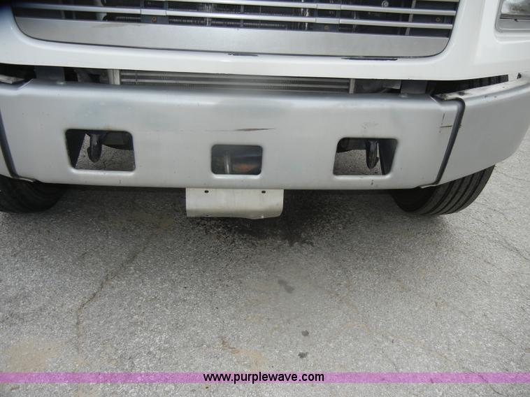 image for item D4935 2001 Freightliner FL70 Rodder Jet truck