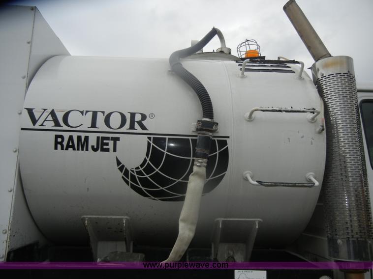 image for item D4935 2001 Freightliner FL70 Rodder Jet truck