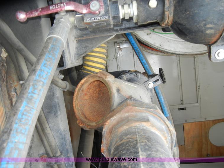 image for item D4935 2001 Freightliner FL70 Rodder Jet truck