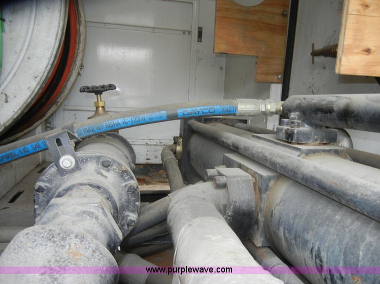 image for item D4935 2001 Freightliner FL70 Rodder Jet truck