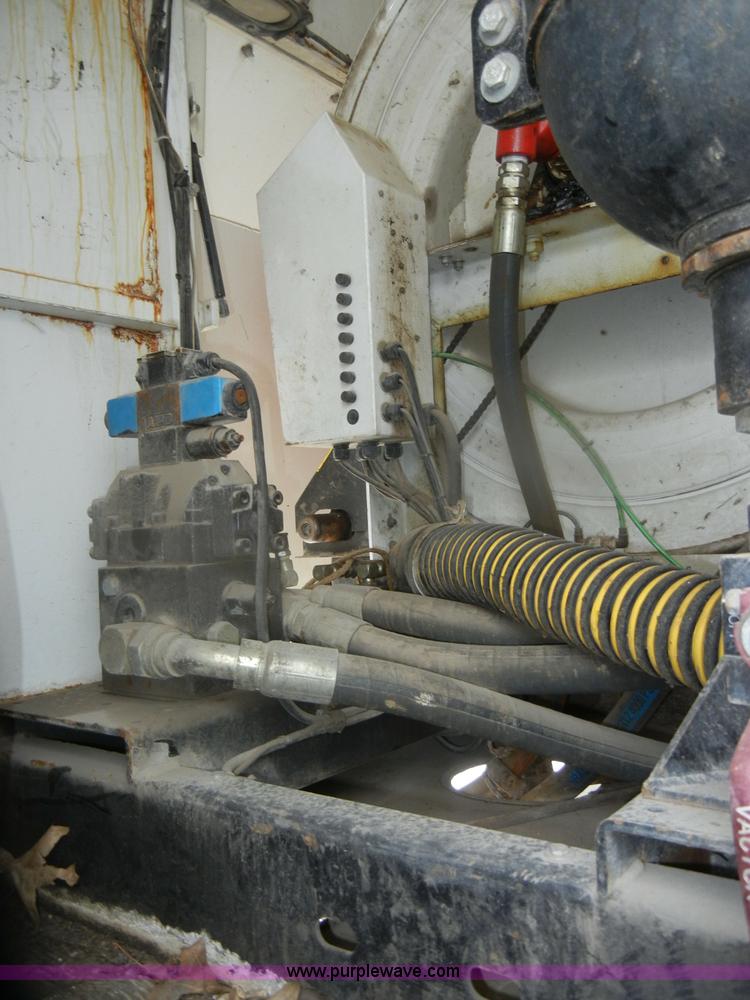 image for item D4935 2001 Freightliner FL70 Rodder Jet truck