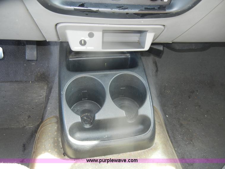 image for item D4942 2000 Ford Ranger XLT SuperCab pickup truck