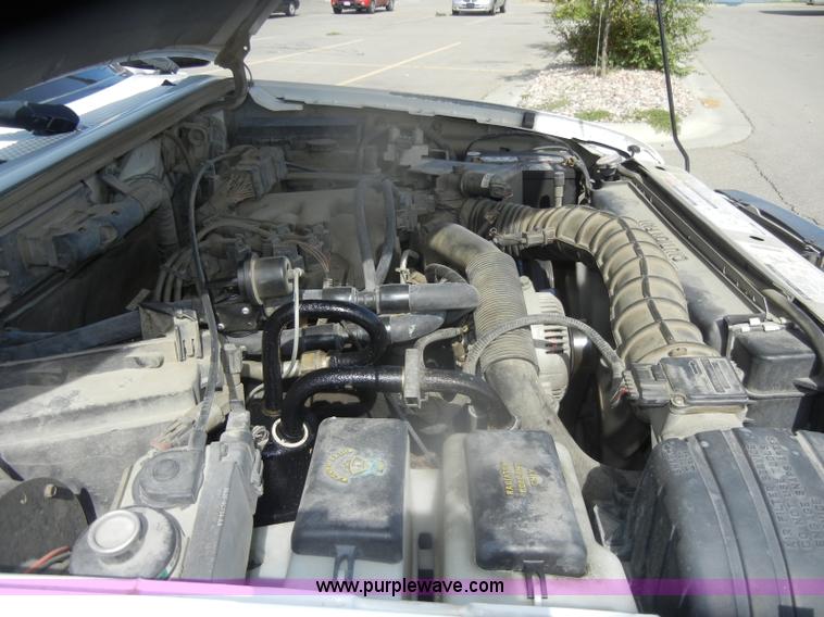 image for item D4942 2000 Ford Ranger XLT SuperCab pickup truck