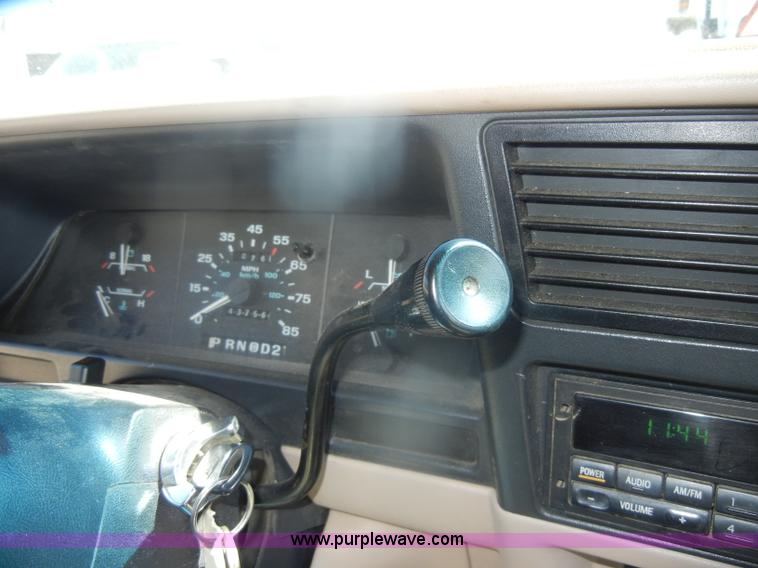 image for item D4952 1993 Ford Ranger XL SuperCab pickup truck