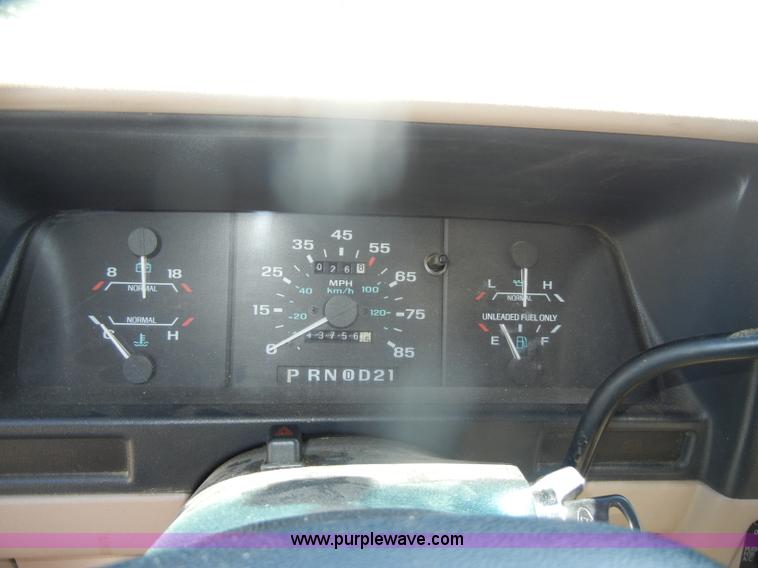 image for item D4952 1993 Ford Ranger XL SuperCab pickup truck