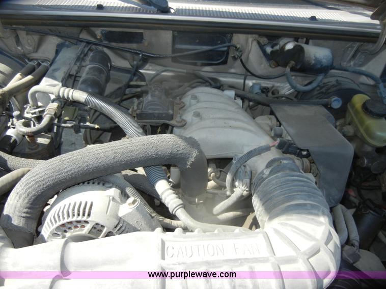 image for item D4952 1993 Ford Ranger XL SuperCab pickup truck