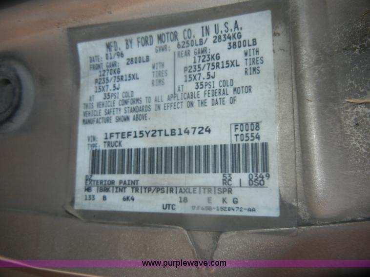 image for item D4954 1996 Ford F150 pickup truck