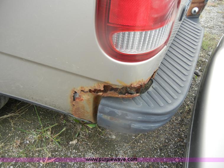 image for item D4958 1997 Ford F150 pickup truck