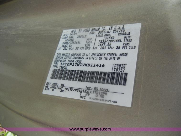 image for item D4958 1997 Ford F150 pickup truck