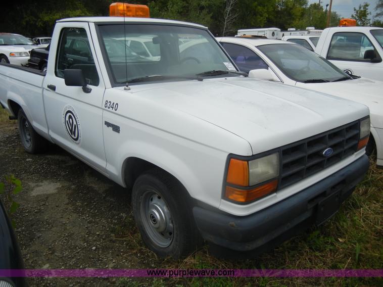 image for item D4960 1991 Ford Ranger pickup truck
