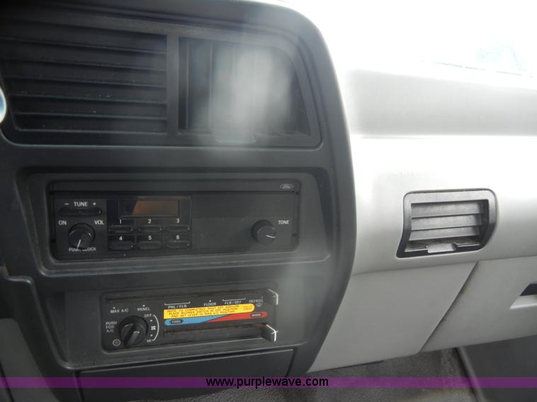 image for item D4960 1991 Ford Ranger pickup truck