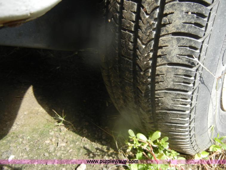 image for item D4960 1991 Ford Ranger pickup truck
