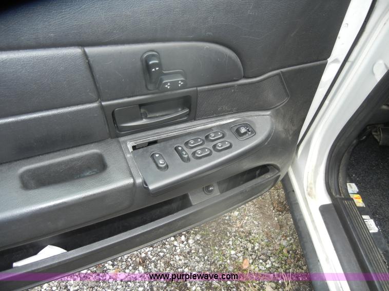 image for item D4966 2006 Ford Crown Victoria Police Interceptor