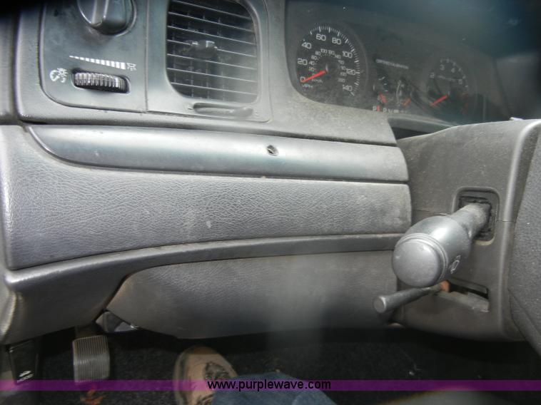 image for item D4966 2006 Ford Crown Victoria Police Interceptor