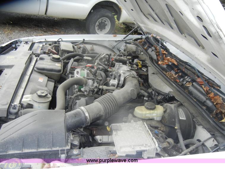 image for item D4966 2006 Ford Crown Victoria Police Interceptor