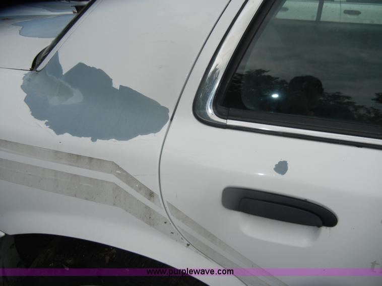image for item D4966 2006 Ford Crown Victoria Police Interceptor