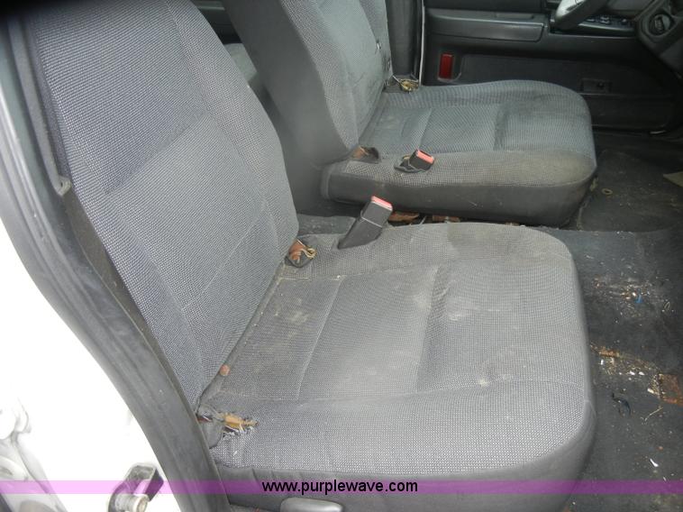 image for item D4970 2005 Ford Crown Victoria Police Interceptor