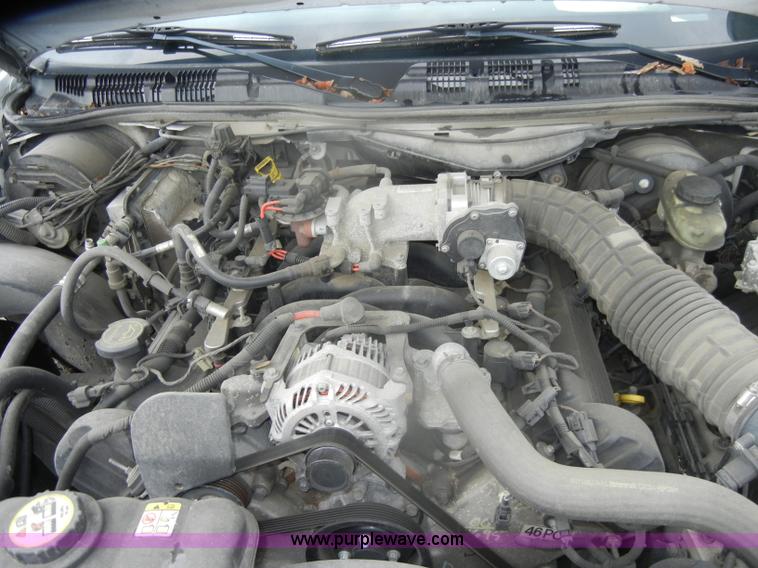 image for item D4970 2005 Ford Crown Victoria Police Interceptor