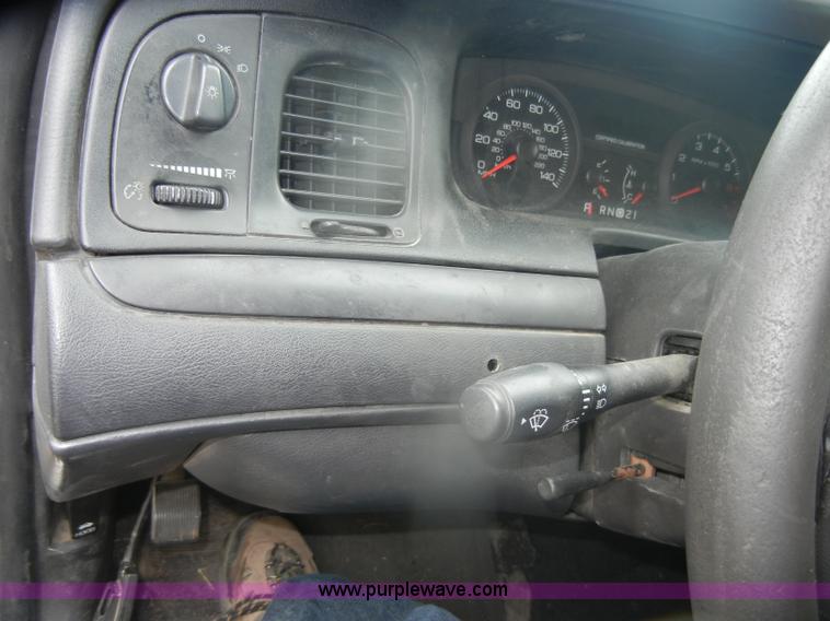 image for item D4971 2006 Ford Crown Victoria Police Interceptor