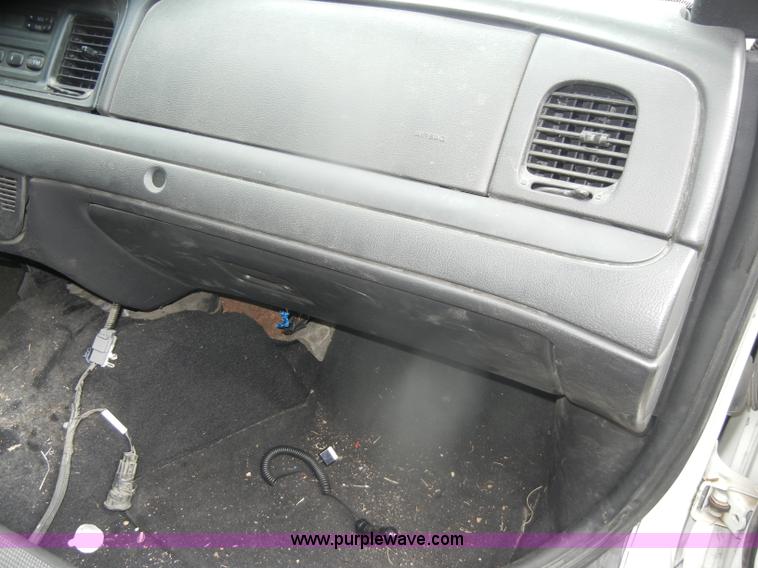 image for item D4971 2006 Ford Crown Victoria Police Interceptor
