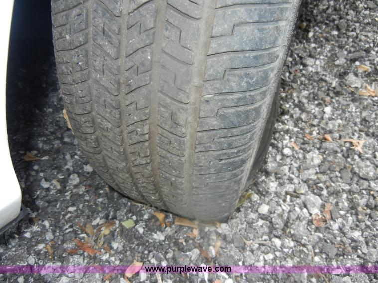 image for item D4973 2006 Ford Crown Victoria Police Interceptor