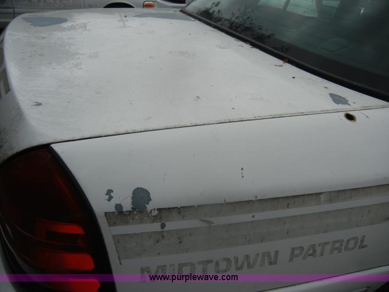 image for item D4973 2006 Ford Crown Victoria Police Interceptor