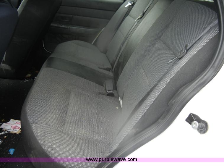 image for item D4974 2008 Ford Crown Victoria Police Interceptor
