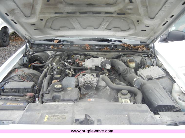 image for item D4974 2008 Ford Crown Victoria Police Interceptor