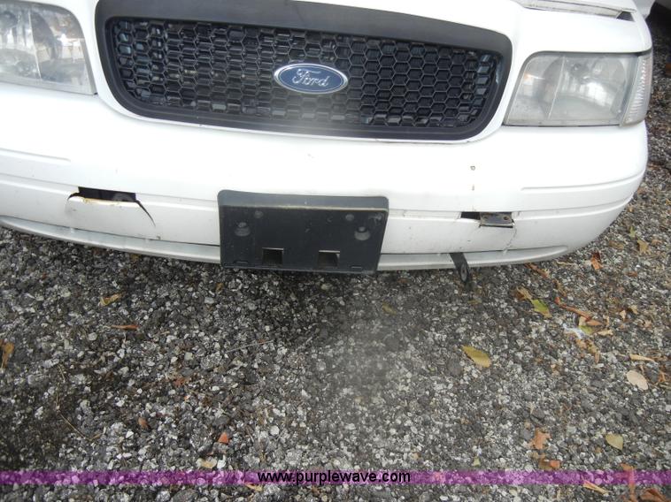 image for item D4974 2008 Ford Crown Victoria Police Interceptor