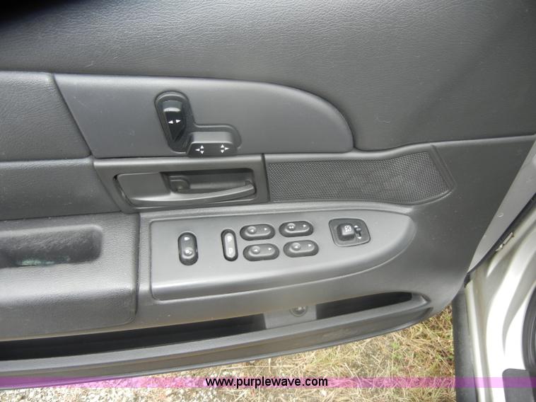 image for item D4981 2005 Ford Crown Victoria Police Interceptor