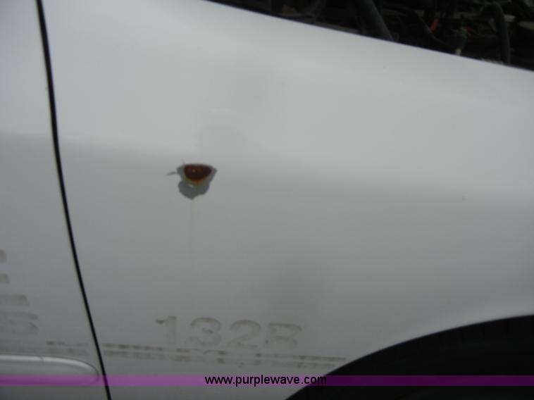 image for item D4983 2005 Ford Crown Victoria Police Interceptor