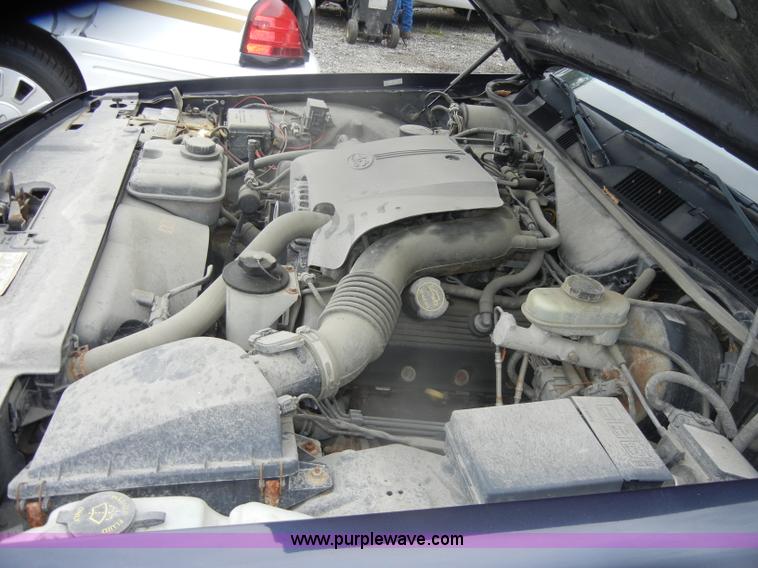 image for item D4985 2002 Ford Crown Victoria Police Interceptor