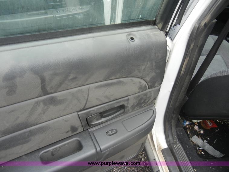 image for item D4989 2008 Ford Crown Victoria Police Interceptor