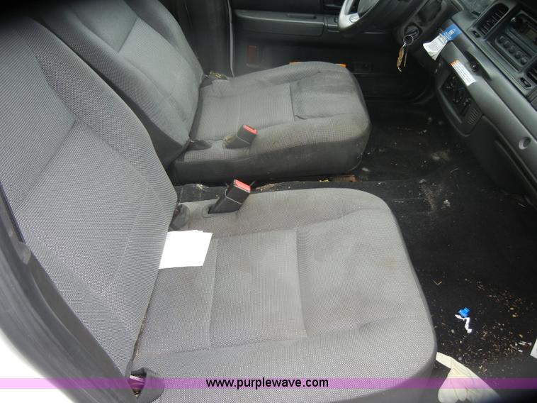 image for item D4989 2008 Ford Crown Victoria Police Interceptor