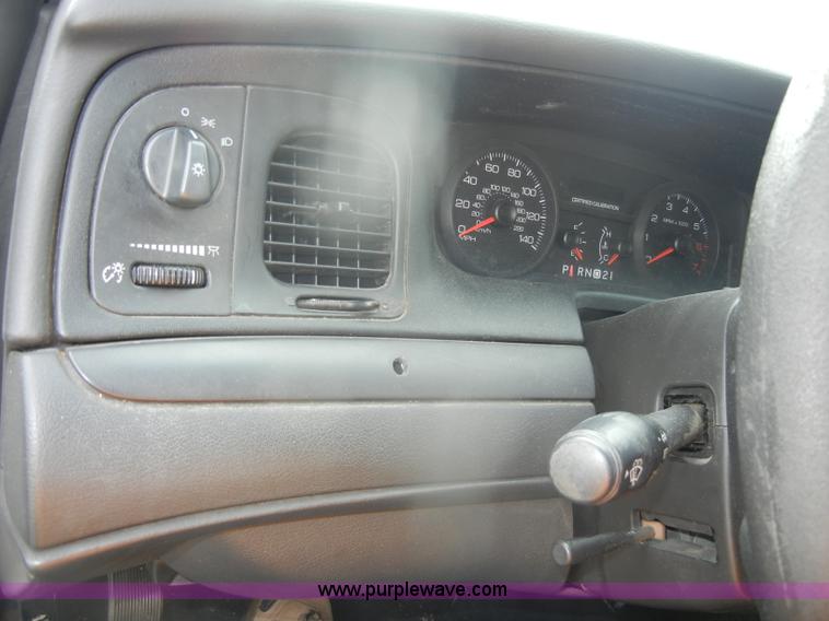 image for item D4990 2006 Ford Crown Victoria Police Interceptor