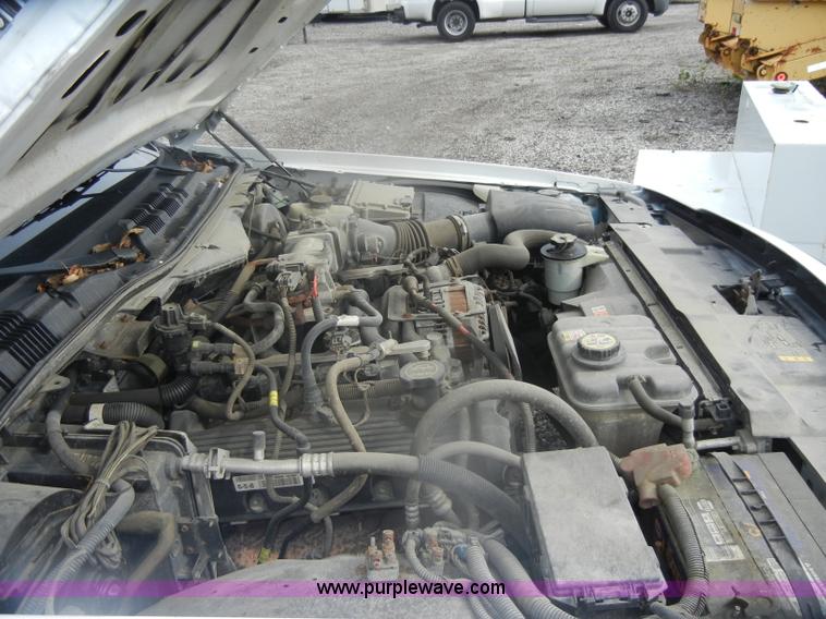 image for item D4990 2006 Ford Crown Victoria Police Interceptor