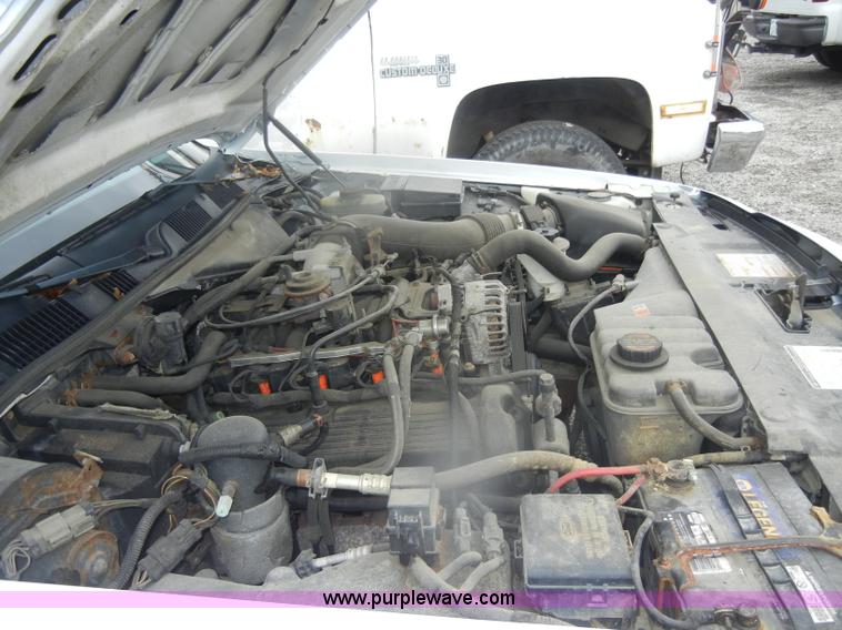 image for item D4992 2000 Ford Crown Victoria Police Interceptor