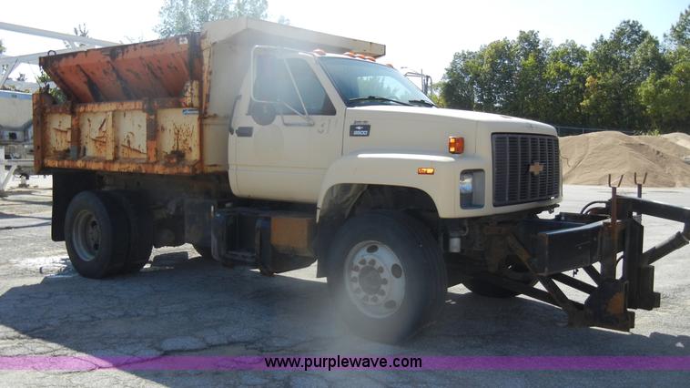 image for item D4993 1999 Chevrolet C8500 dump truck