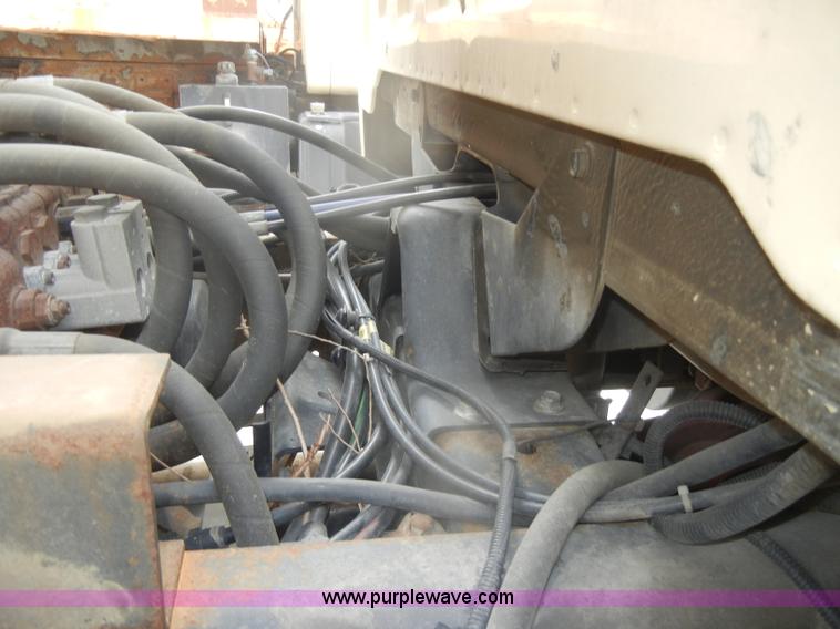 image for item D4993 1999 Chevrolet C8500 dump truck